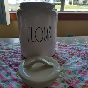 Rae Dunn flour jar